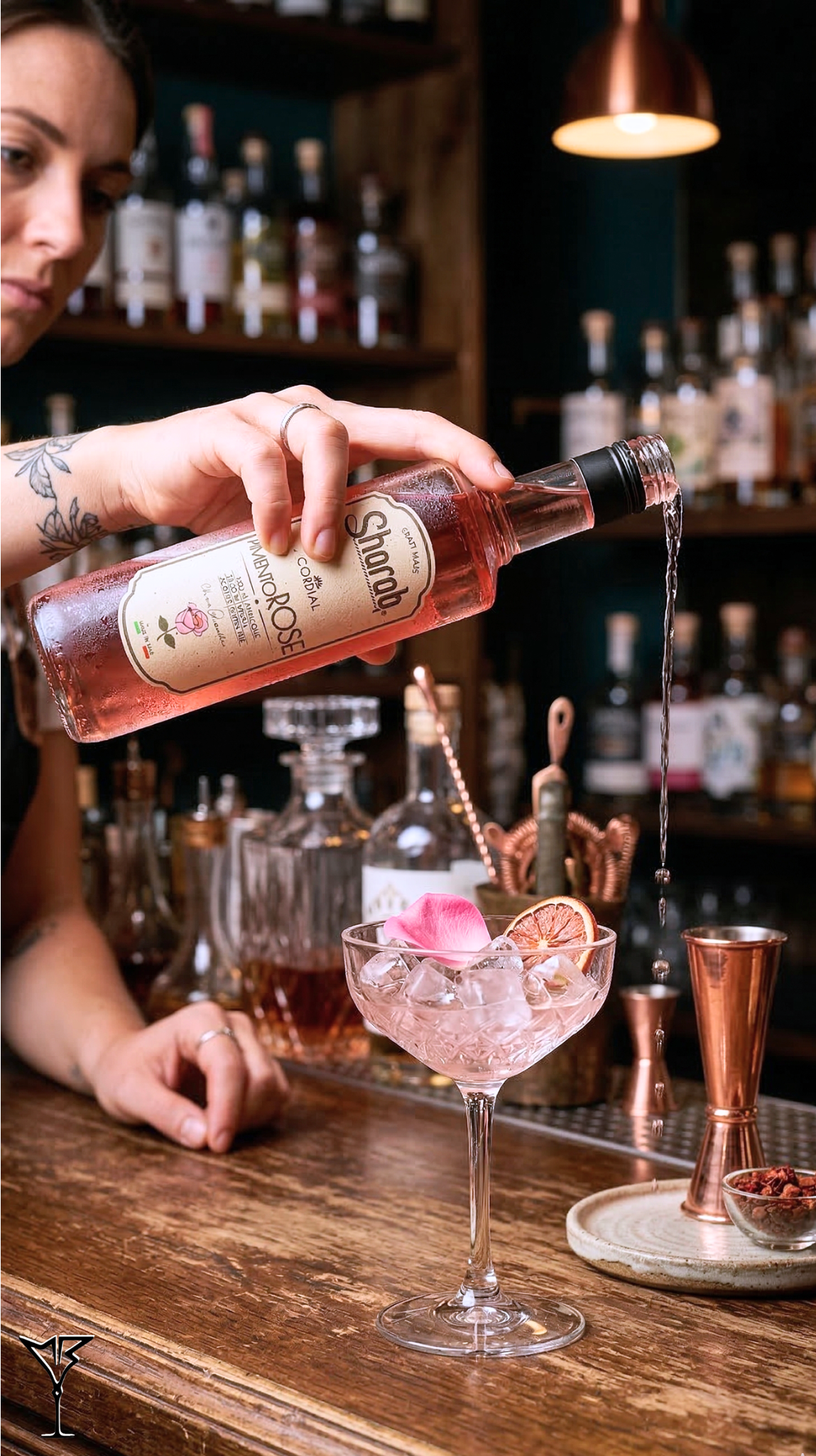 Cordial Sharab Piment Rose 500ml - Bouteille de sirop artisanal aux baies roses - La Maison du Barman